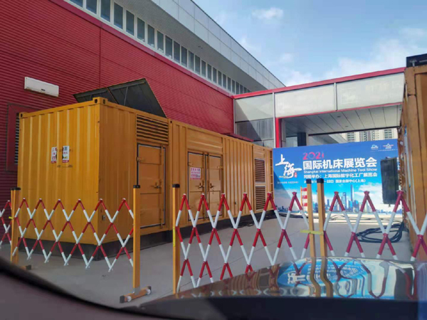 铁锋发电车出租-发电机无电压或电压太低怎么办？